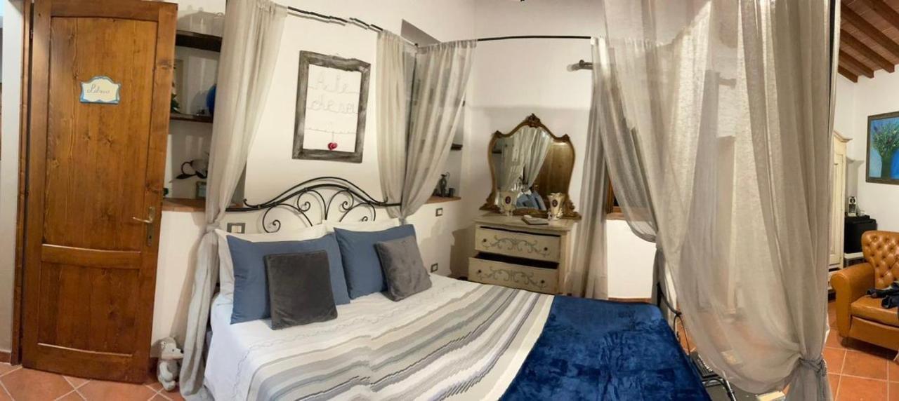 Bed And Breakfast Casale Del Sole Кастеллина-Мариттима Экстерьер фото