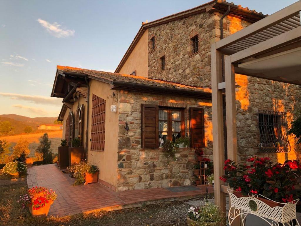 Bed And Breakfast Casale Del Sole Кастеллина-Мариттима Экстерьер фото